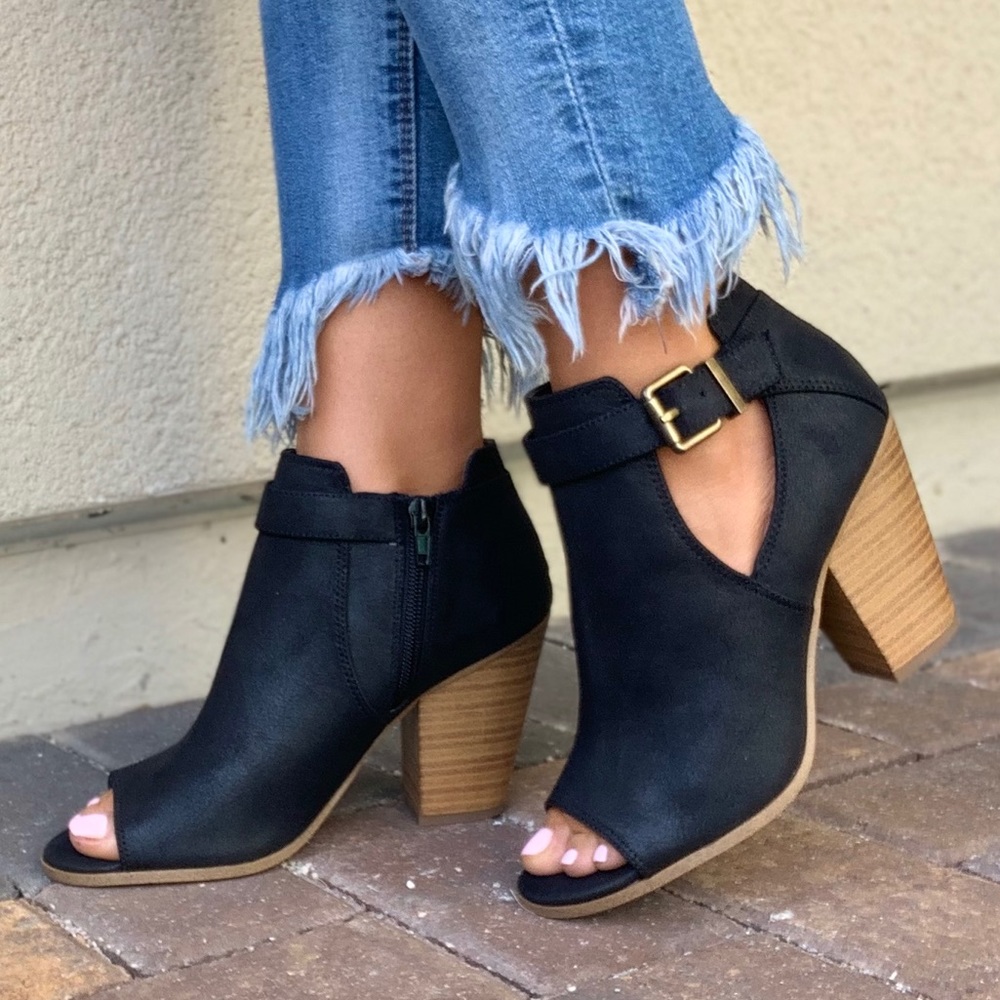 BLACK Peep Toe Open Side Chunky Heel Ankle Bootie - Picture 2 of 8